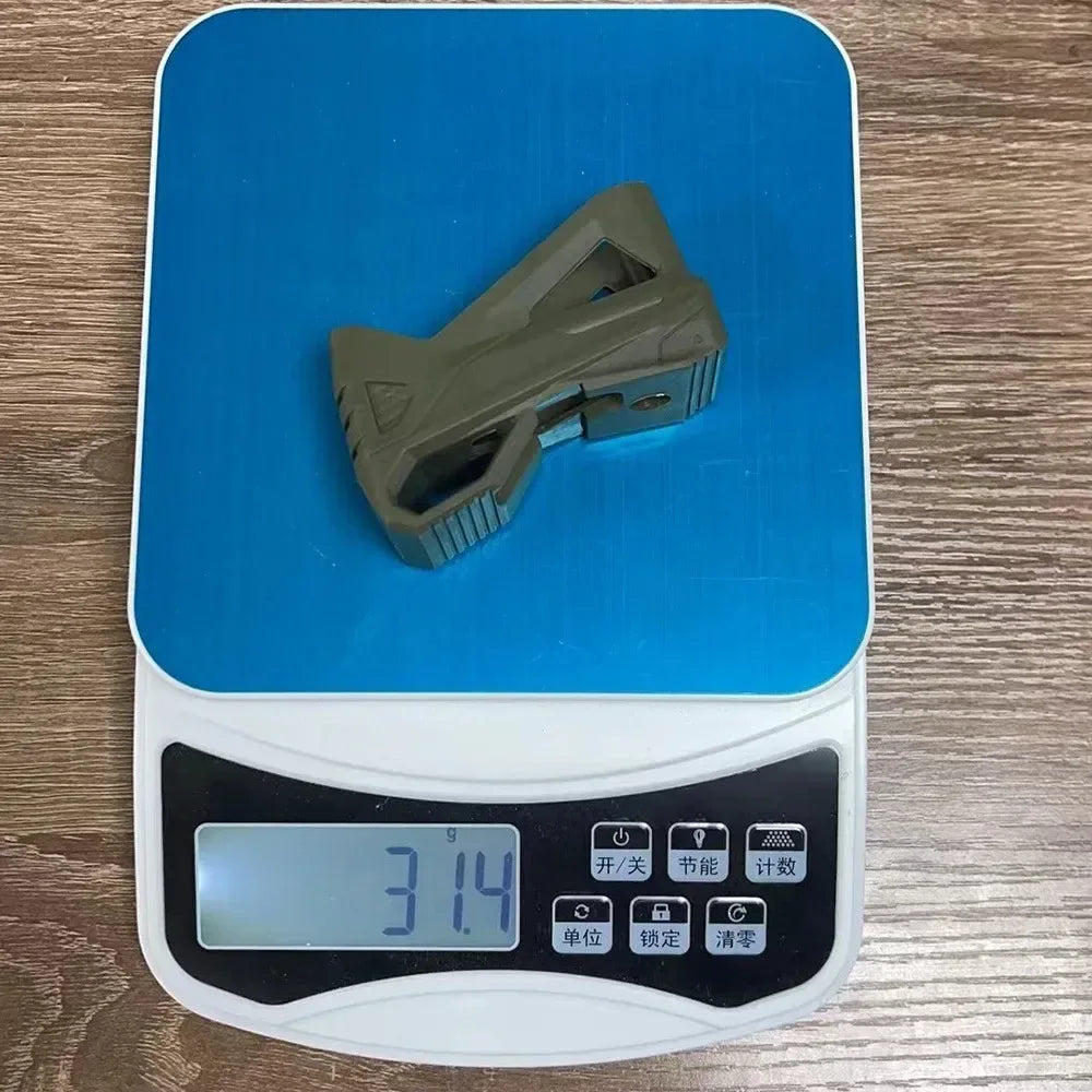 حلقة مطاطية لسحب مخزن السلاح السريع TACTICAL 5.56mm من SINAIRSOFT للمساعدة في سحب مخزن السلاح التكتيكي 5.56 ملم