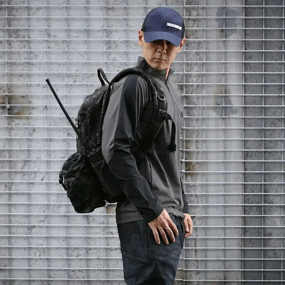 تي شيرت بولو بأكمام طويلة "أبوكاليبس" من Emersongear Blue Label، قمصان يومية